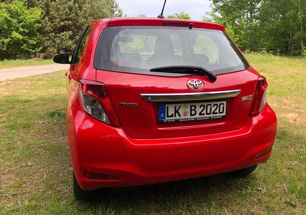 Toyota Yaris cena 26999 przebieg: 139000, rok produkcji 2012 z Sławków małe 781